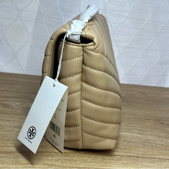 New Tory Burch Small Kira Chevron Convertible Shoulder Bag Color : Desert Dune - Picture 2 of 10